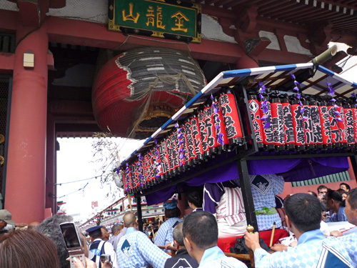 雷門 お囃子屋台